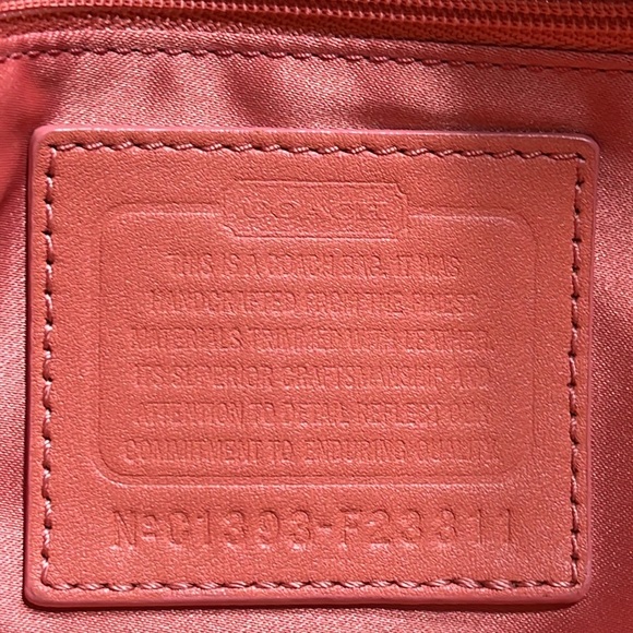 HTF COACH ASHLEY DOTTED OP ART SHOULDER TOTE - Picture 13 of 16